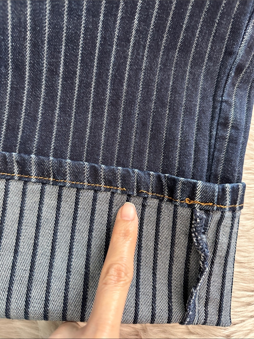 Pilcro by Anthropologie Kayden High-Rise Railroad Stripe Carpenter Barrel Jeans - Picture 8 of 9